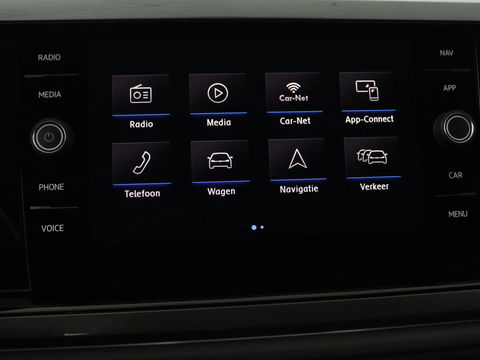 Volkswagen Polo 1.0 TSI Highline | Stoelverwarming | Parkeerhulp | Adaptive cruise | Navigatie | Bluetooth | Climate control | Getint glas