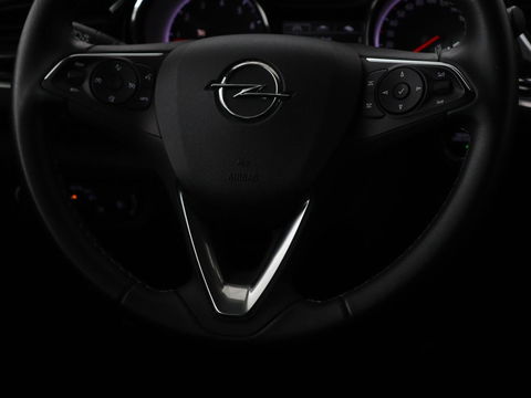 Opel Insignia 1.5 Turbo Executive | Automaat | Carplay | Climate control | Navigatie | Bluetooth | Cruise control | Parkeerhulp