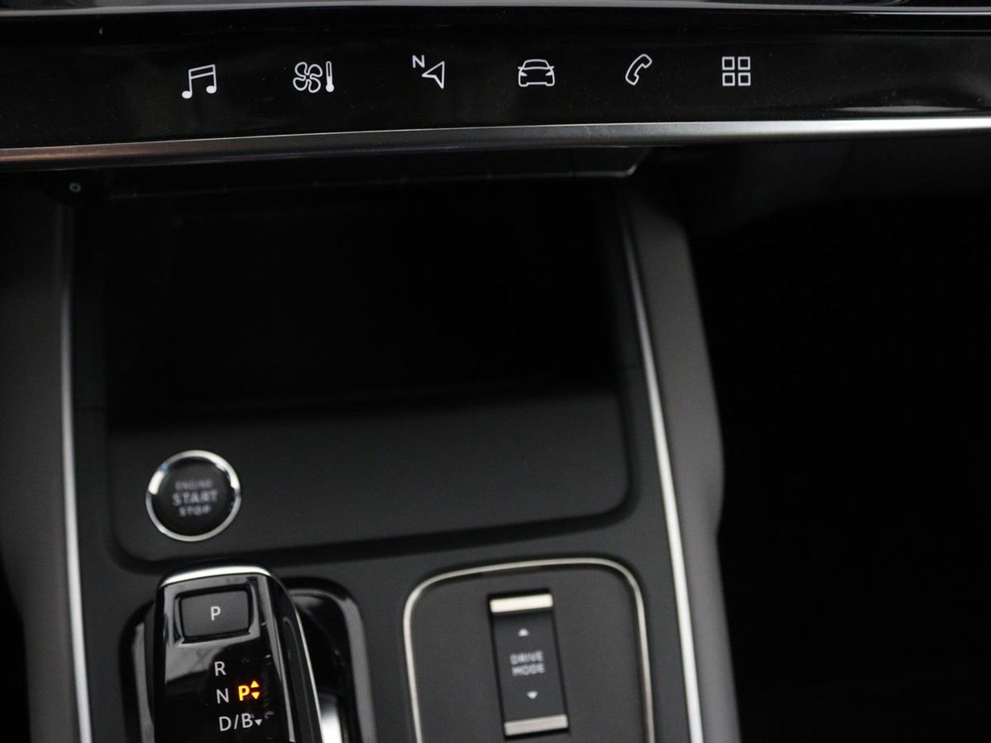 Citroën C5 Aircross 1.6 Plug-in Hybrid Feel | Camera | Carplay | Full LED | Navigatie | Keyless | Cruise control | Parkeerhulp | Climate control