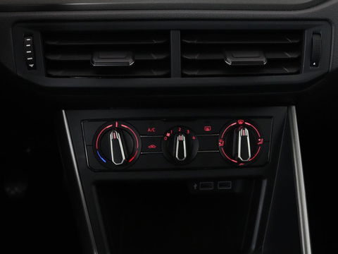 Volkswagen Polo 1.0 TSI Comfortline | Carplay | Cruise control | Airco | Bluetooth | LED | Lichtmetalen velgen