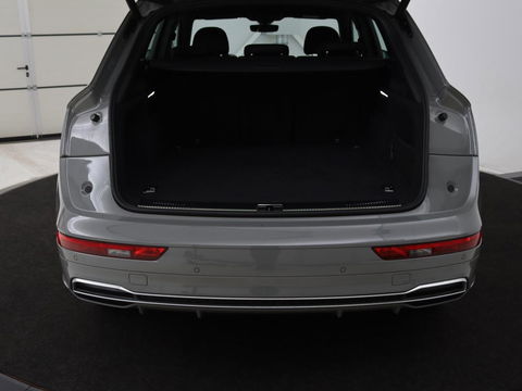 Audi Q5 50 TFSI e quattro S edition | Stoelverwarming | Adaptive cruise | Camera | Navigatie | Full LED | Virtual Cockpit | Climate control | Parkeerhulp
