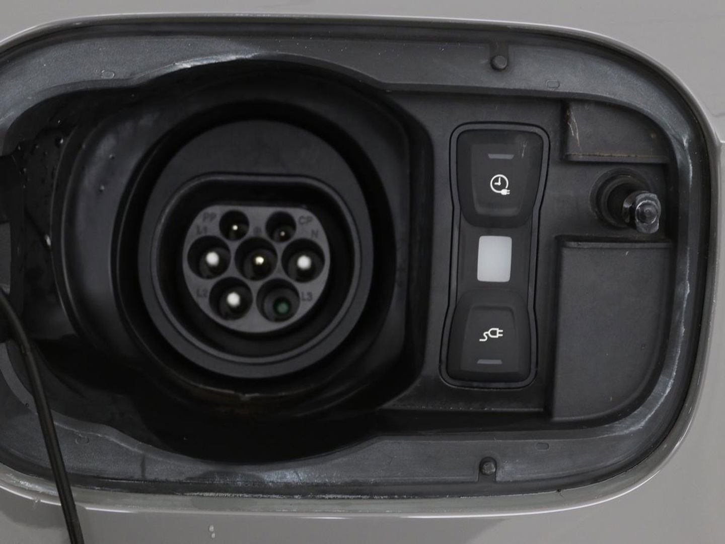 Audi Q5 50 TFSI e quattro S edition | Stoelverwarming | Adaptive cruise | Camera | Navigatie | Full LED | Virtual Cockpit | Climate control | Parkeerhulp
