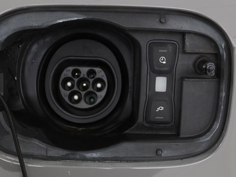 Audi Q5 50 TFSI e quattro S edition | Stoelverwarming | Adaptive cruise | Camera | Navigatie | Full LED | Virtual Cockpit | Climate control | Parkeerhulp