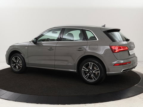 Audi Q5 50 TFSI e quattro S edition | Stoelverwarming | Adaptive cruise | Camera | Navigatie | Full LED | Virtual Cockpit | Climate control | Parkeerhulp