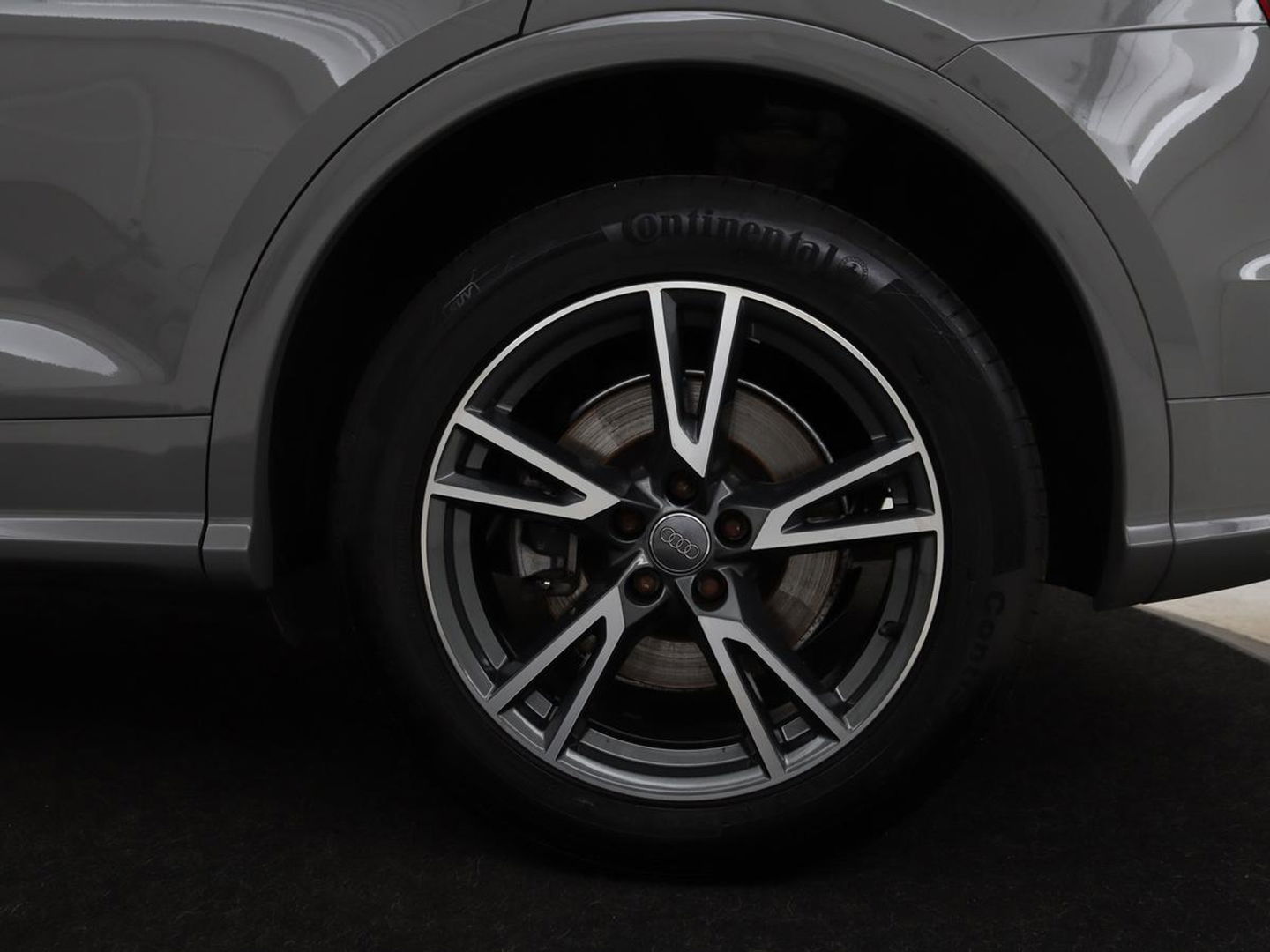 Audi Q5 50 TFSI e quattro S edition | Stoelverwarming | Adaptive cruise | Camera | Navigatie | Full LED | Virtual Cockpit | Climate control | Parkeerhulp
