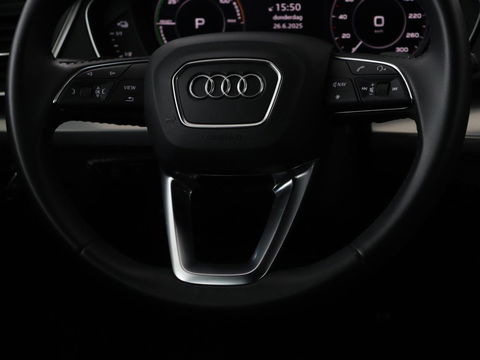 Audi Q5 50 TFSI e quattro S edition | Stoelverwarming | Adaptive cruise | Camera | Navigatie | Full LED | Virtual Cockpit | Climate control | Parkeerhulp