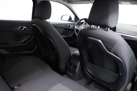 BMW 1 Serie 118i Sport Black Edition Navi Cruise CarPlay NAP