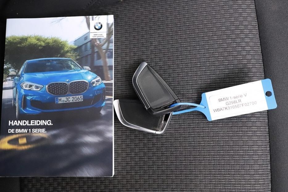 BMW 1 Serie 118i Sport Black Edition Navi Cruise CarPlay NAP