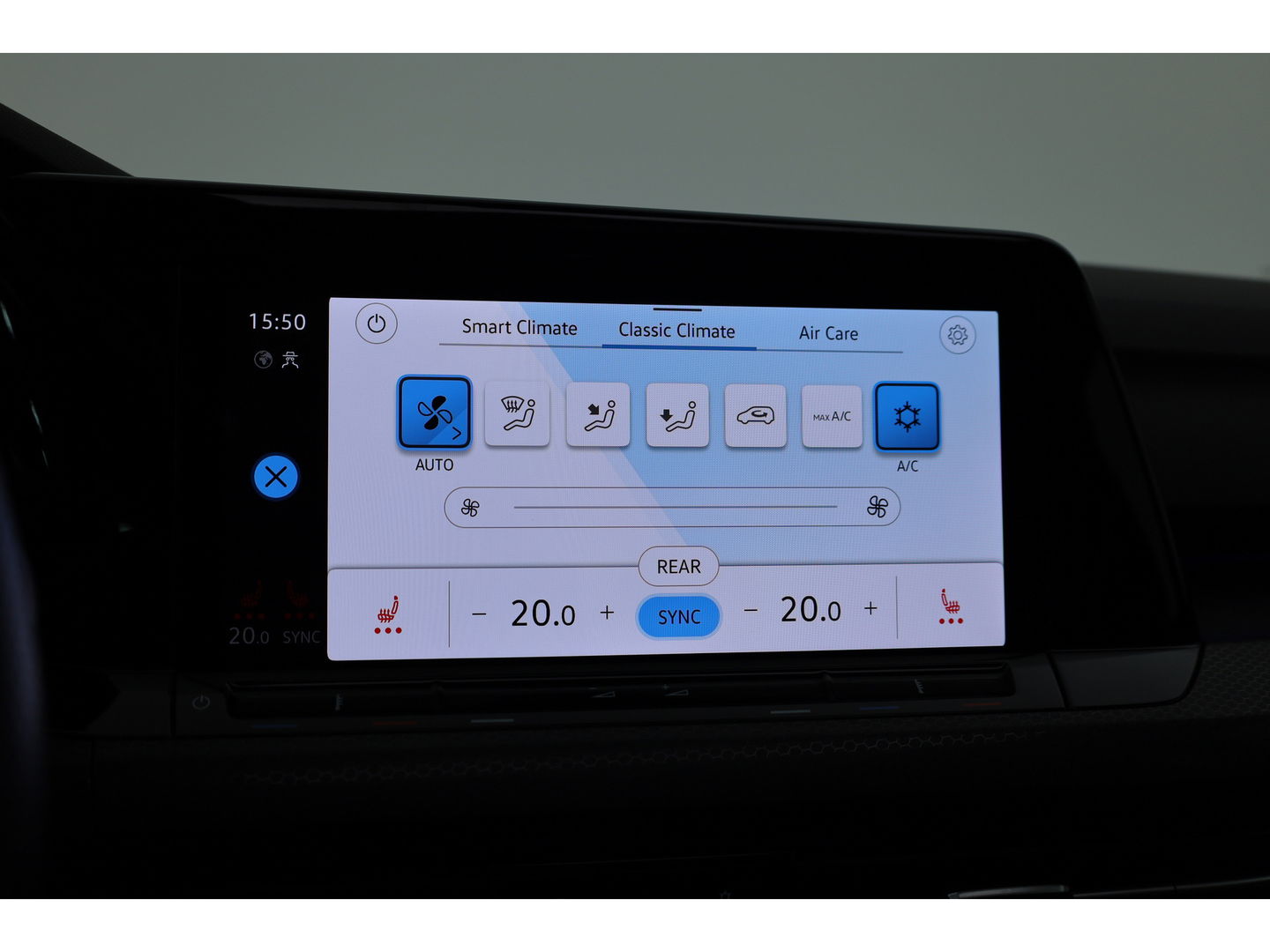 Volkswagen Golf 1.4 eHybrid GTE | HUD | Pano | IQ. Light | 18'' | Stoel- Stuurverw. | Apple CarPlay