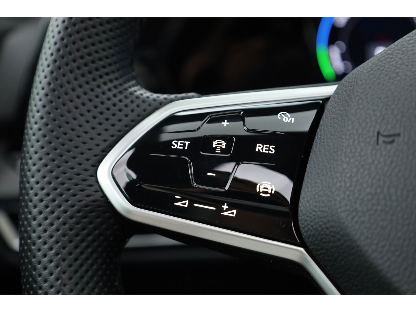 Volkswagen Golf 1.4 eHybrid GTE | HUD | Pano | IQ. Light | 18'' | Stoel- Stuurverw. | Apple CarPlay