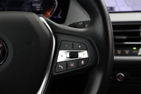 BMW 1 Serie 118i Sport Black Edition Navi Cruise CarPlay NAP