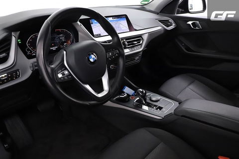BMW 1 Serie 118i Sport Black Edition Navi Cruise CarPlay NAP