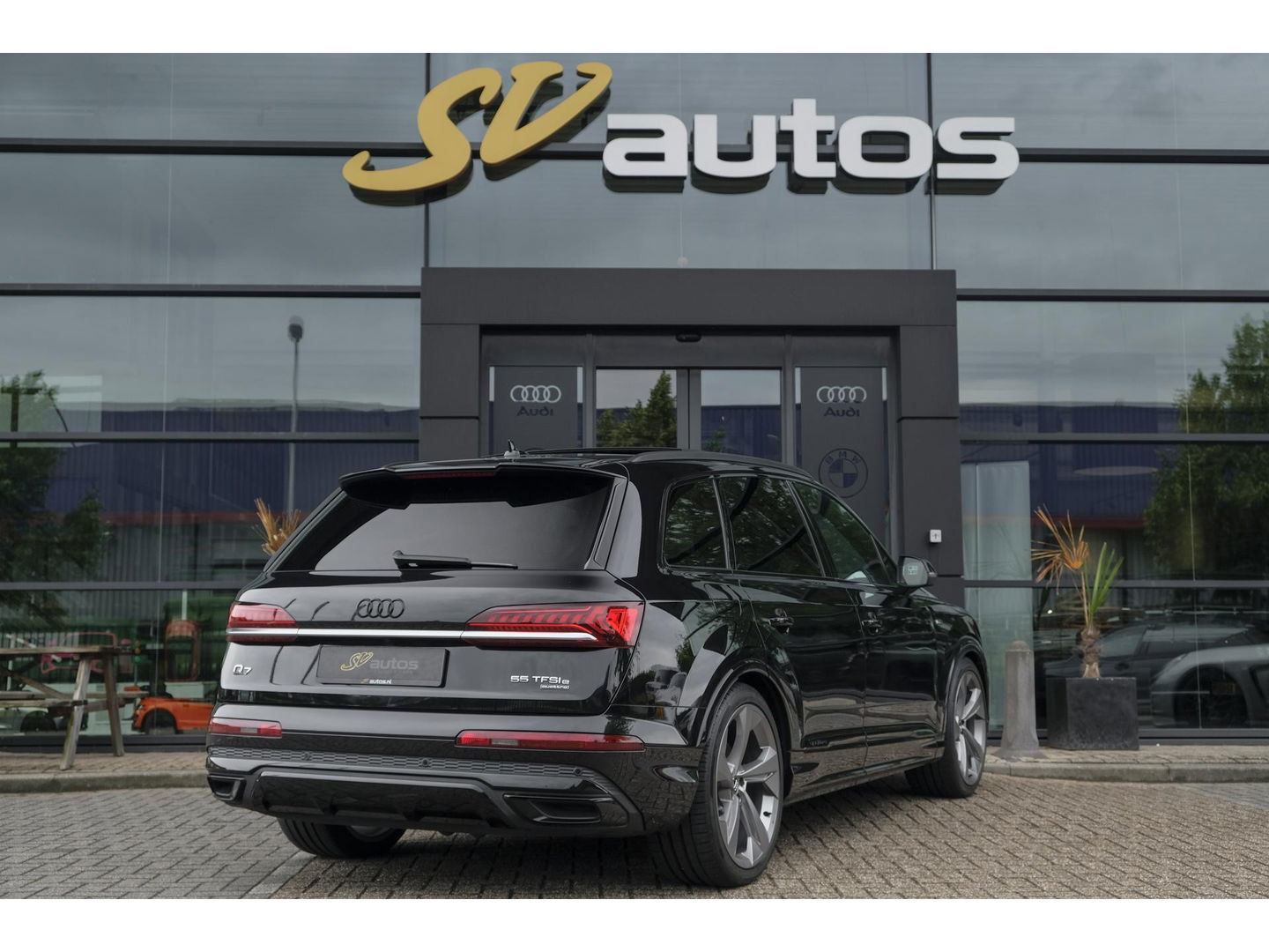 Audi Q7 55 TFSIe 380pk Quattro Panoramadak Luchtvering RS-Leder ACC BlackOptic VirtualCockpit Navi-High Matrix Keyless Camera 22''