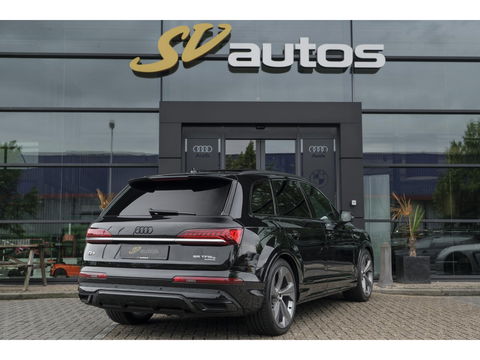 Audi Q7 55 TFSIe 380pk Quattro Panoramadak Luchtvering RS-Leder ACC BlackOptic VirtualCockpit Navi-High Matrix Keyless Camera 22''