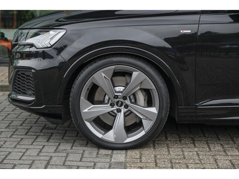 Audi Q7 55 TFSIe 380pk Quattro Panoramadak Luchtvering RS-Leder ACC BlackOptic VirtualCockpit Navi-High Matrix Keyless Camera 22''