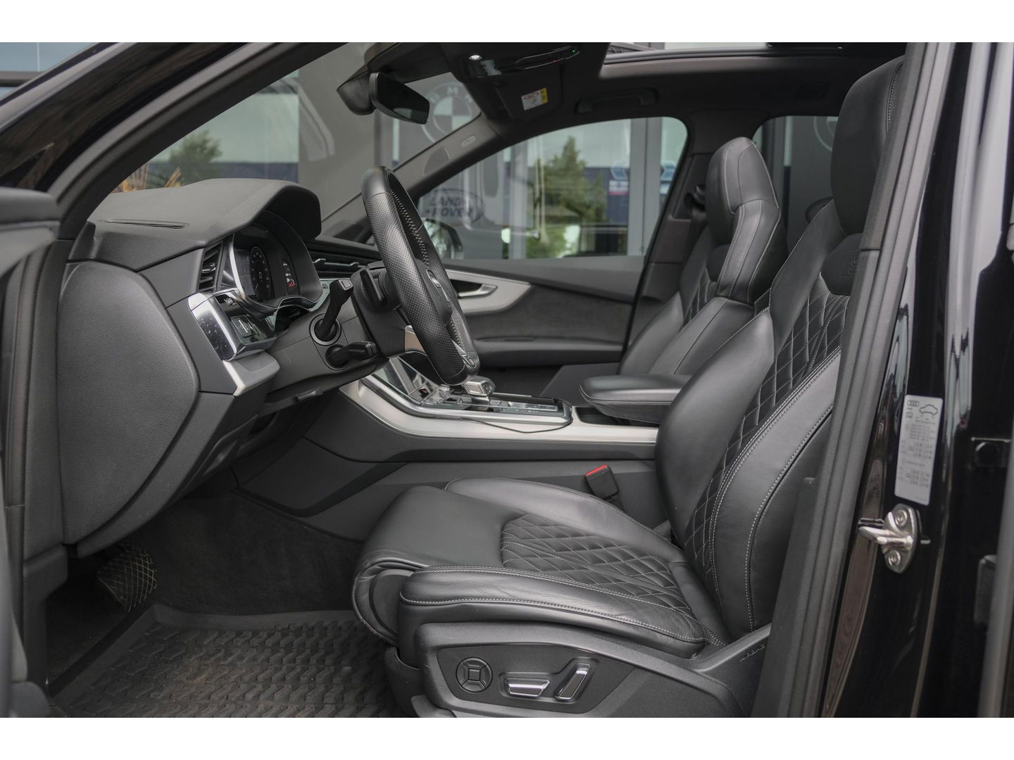 Audi Q7 55 TFSIe 380pk Quattro Panoramadak Luchtvering RS-Leder ACC BlackOptic VirtualCockpit Navi-High Matrix Keyless Camera 22''