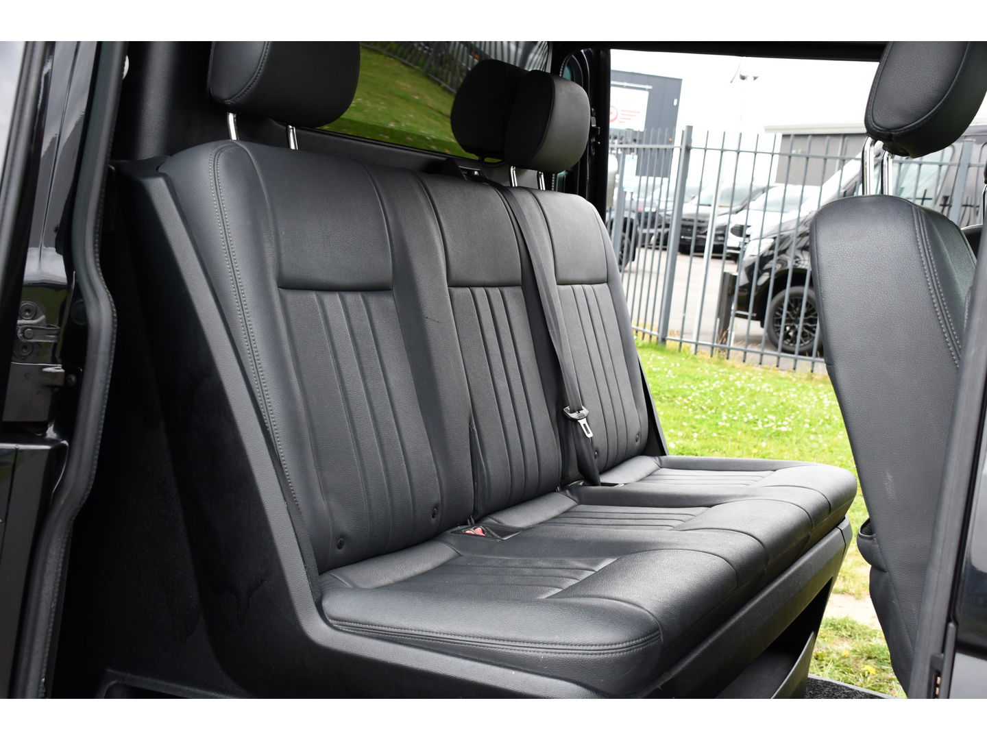 Volkswagen Transporter 2.0 TDI L2H1 DC Highline Adaptieve Cruise, LED, Carplay, NAVI, 204pk, Automaat, Uniek!