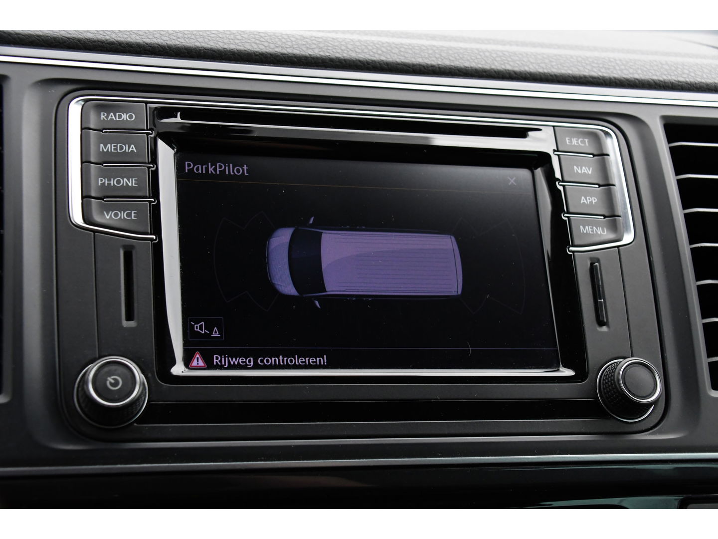 Volkswagen Transporter 2.0 TDI L2H1 DC Highline Adaptieve Cruise, LED, Carplay, NAVI, 204pk, Automaat, Uniek!