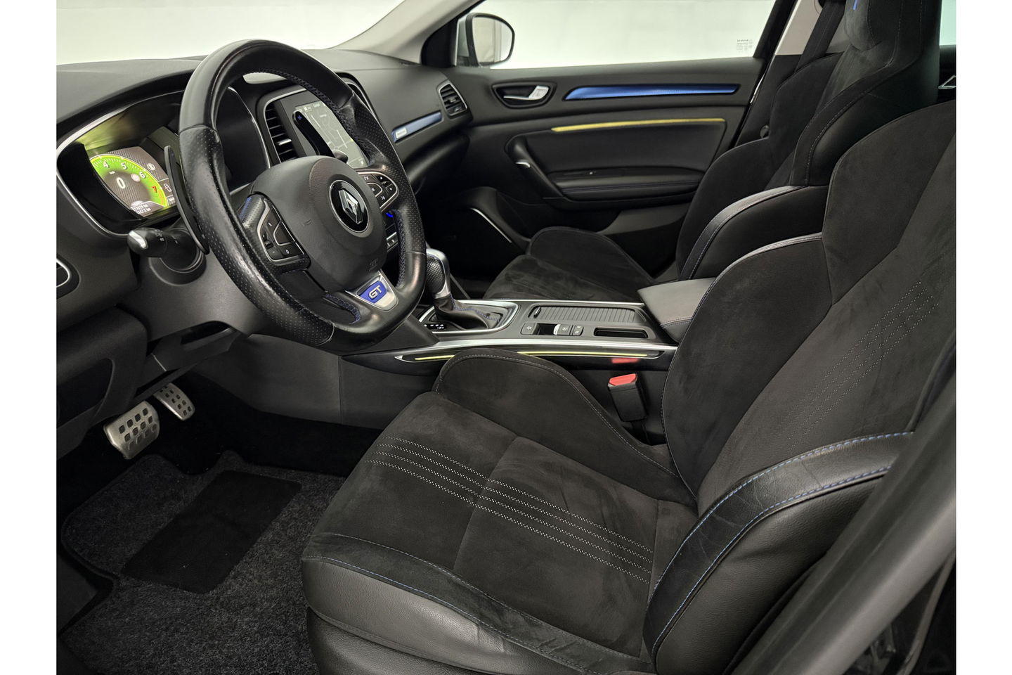 Renault Mégane 1.6 TCe GT Bose 206PK Camera LED Sfeer Carplay Clima Cruise Virtual Navigatie PDC 18"LMV