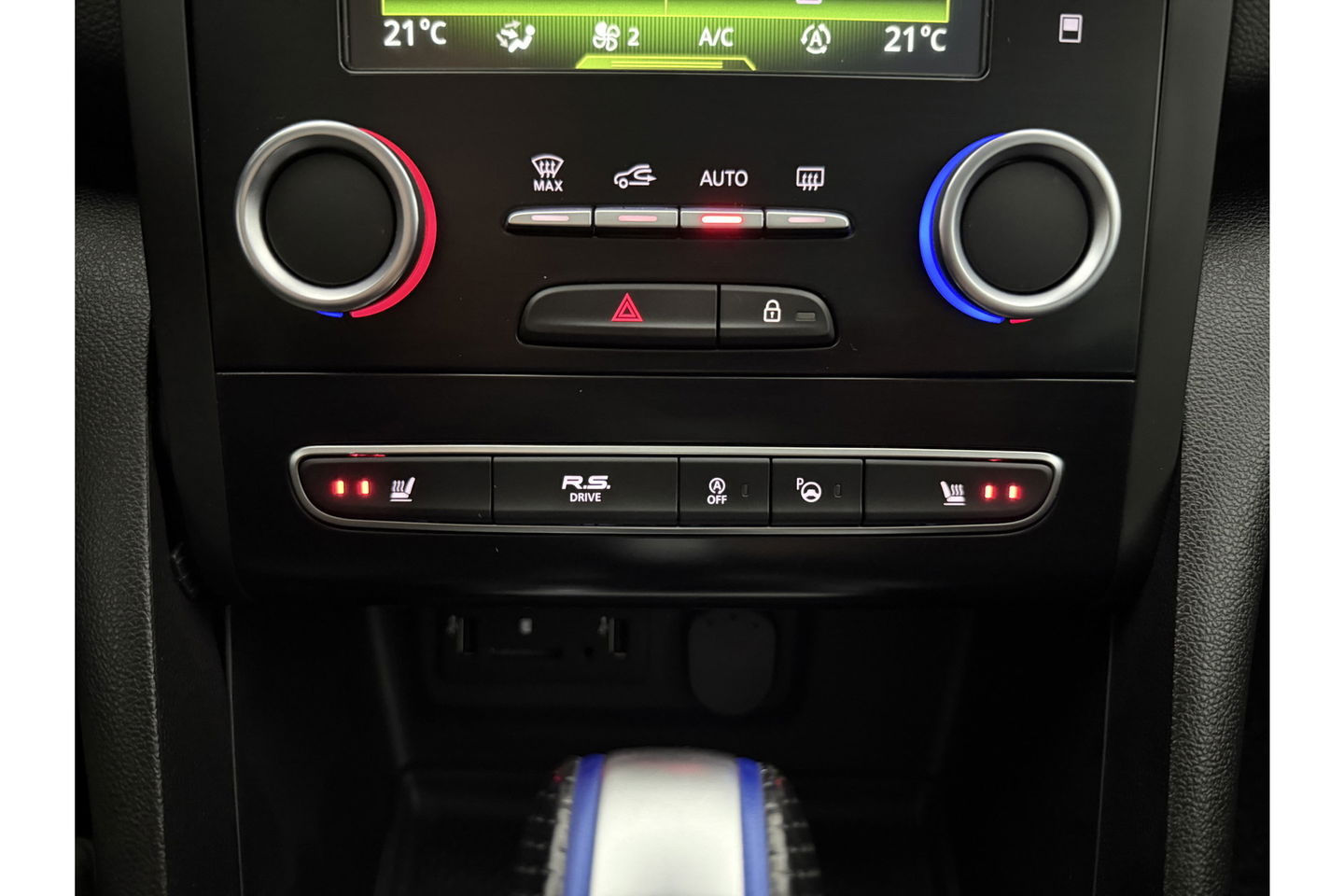 Renault Mégane 1.6 TCe GT Bose 206PK Camera LED Sfeer Carplay Clima Cruise Virtual Navigatie PDC 18"LMV