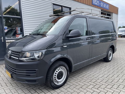 Volkswagen Transporter 2.0 TDI L1H1 Comfortline / vaste prijs rijklaar € 13.950 ex btw / lease vanaf € 235 / airco / cruise / trekhaak 2200 kg / imperial / euro 6 / achterklep