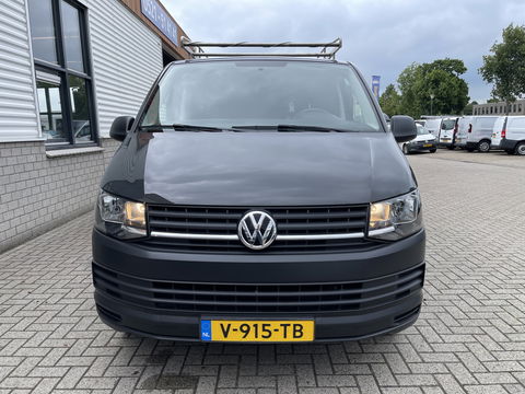 Volkswagen Transporter 2.0 TDI L1H1 Comfortline / vaste prijs rijklaar € 13.950 ex btw / lease vanaf € 235 / airco / cruise / trekhaak 2200 kg / imperial / euro 6 / achterklep