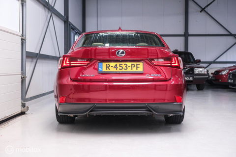Lexus IS 300h Luxury Line | Dealer OH | Camera | Stoel + stuurwiel verwarming | Clima | LED | rijklaarprijs |