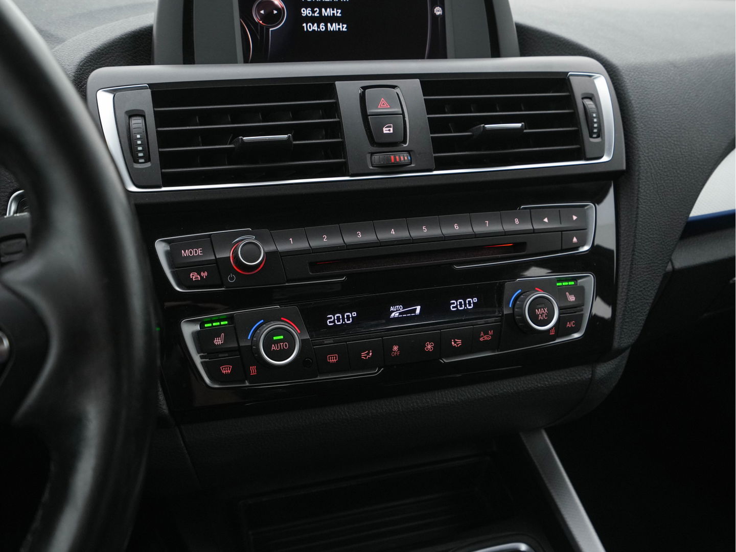 BMW 1-serie 118d M-Sport-Pack *SPORT-SEATS | FULL-LED | MICROFIBRE | HEATED-SEATS | ECC | PDC | CRUISE | 17''ALU*