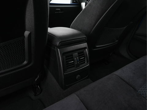 BMW 1-serie 118d M-Sport-Pack *SPORT-SEATS | FULL-LED | MICROFIBRE | HEATED-SEATS | ECC | PDC | CRUISE | 17''ALU*