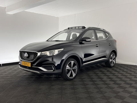 MG ZS EV Luxury 45 kWh (INCL-BTW) *PANO | FULL-LEATHER | CCS-FASTLOADER | KEYLESS | NAVI-FULLMAP | ADAPTIVE-CRUISE | CAMERA | HEATED-SPORTSEATS | CARPLAY | BLINDSPOT | DAB | LANE-ASSIST | 17"ALU*