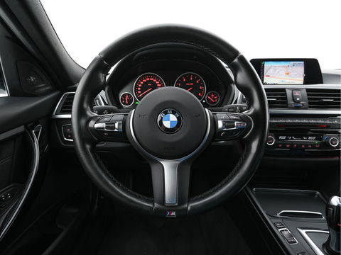 BMW 3 Serie Touring 320d EDE Centennial Executive M-Sport-Pack Aut. *FULL-LED | HARMAN/KARDON-AUDIO | SPORT-SEATS | NAVI-FULLMAP | ECC | KEYLESS | PDC | CRUISE | TOWBAR | 19''ALU*