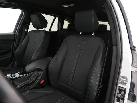 BMW 3 Serie Touring 320d EDE Centennial Executive M-Sport-Pack Aut. *FULL-LED | HARMAN/KARDON-AUDIO | SPORT-SEATS | NAVI-FULLMAP | ECC | KEYLESS | PDC | CRUISE | TOWBAR | 19''ALU*