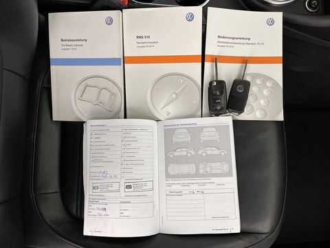 Volkswagen Beetle Cabriolet 1.6 TDI Design Cup Aut. *LUXURY-LEATHER | FENDER-AUDIO | CARPLAY | COMFORT-SEATS | HEATED-SEATS | ECC | SHIFTPADDLES | PDC | AIRSCARF | CRUISE | 19''ALU*