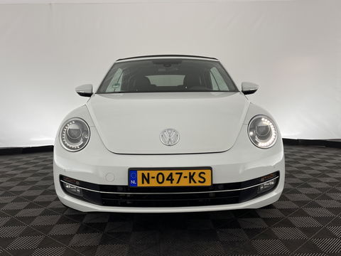 Volkswagen Beetle Cabriolet 1.6 TDI Design Cup Aut. *LUXURY-LEATHER | FENDER-AUDIO | CARPLAY | COMFORT-SEATS | HEATED-SEATS | ECC | SHIFTPADDLES | PDC | AIRSCARF | CRUISE | 19''ALU*