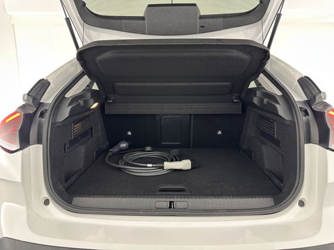 Citroën Ë-C4 Shine 50 kWh [ 3-Fase ] *HEAD-UP | FULL-LED | LEATHER-MICROFIBRE | CAMERA | DIGI-COCKPIT | NAVI-FULLMAP | KEYLESS | COMFORT-SEATS | ECC | LANE-ASSIST | PDC | CCS-FASTLOADER | CRUISE | CARPLAY | 18''ALU*