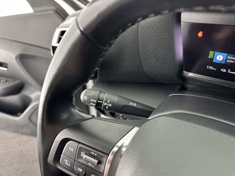 Citroën Ë-C4 Shine 50 kWh [ 3-Fase ] *HEAD-UP | FULL-LED | LEATHER-MICROFIBRE | CAMERA | DIGI-COCKPIT | NAVI-FULLMAP | KEYLESS | COMFORT-SEATS | ECC | LANE-ASSIST | PDC | CCS-FASTLOADER | CRUISE | CARPLAY | 18''ALU*