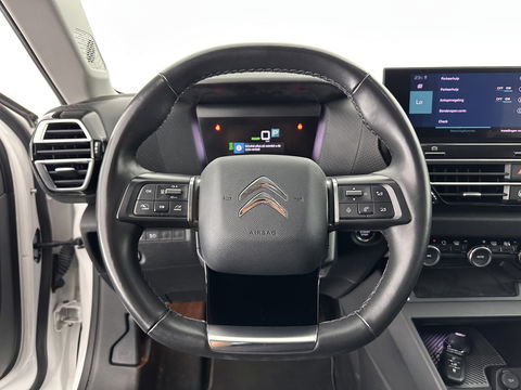 Citroën Ë-C4 Shine 50 kWh [ 3-Fase ] *HEAD-UP | FULL-LED | LEATHER-MICROFIBRE | CAMERA | DIGI-COCKPIT | NAVI-FULLMAP | KEYLESS | COMFORT-SEATS | ECC | LANE-ASSIST | PDC | CCS-FASTLOADER | CRUISE | CARPLAY | 18''ALU*
