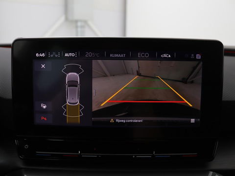 CUPRA Leon 1.4 e-Hybrid VZ | 245pk | Stoel & stuurverwarming | Camera | Navigatie | Sfeerverlichting | Keyless | Full LED | PHEV