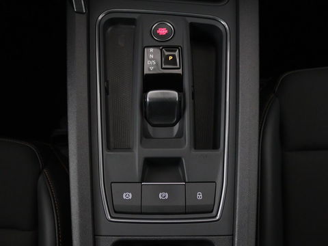 CUPRA Leon 1.4 e-Hybrid VZ | 245pk | Stoel & stuurverwarming | Camera | Navigatie | Sfeerverlichting | Keyless | Full LED | PHEV