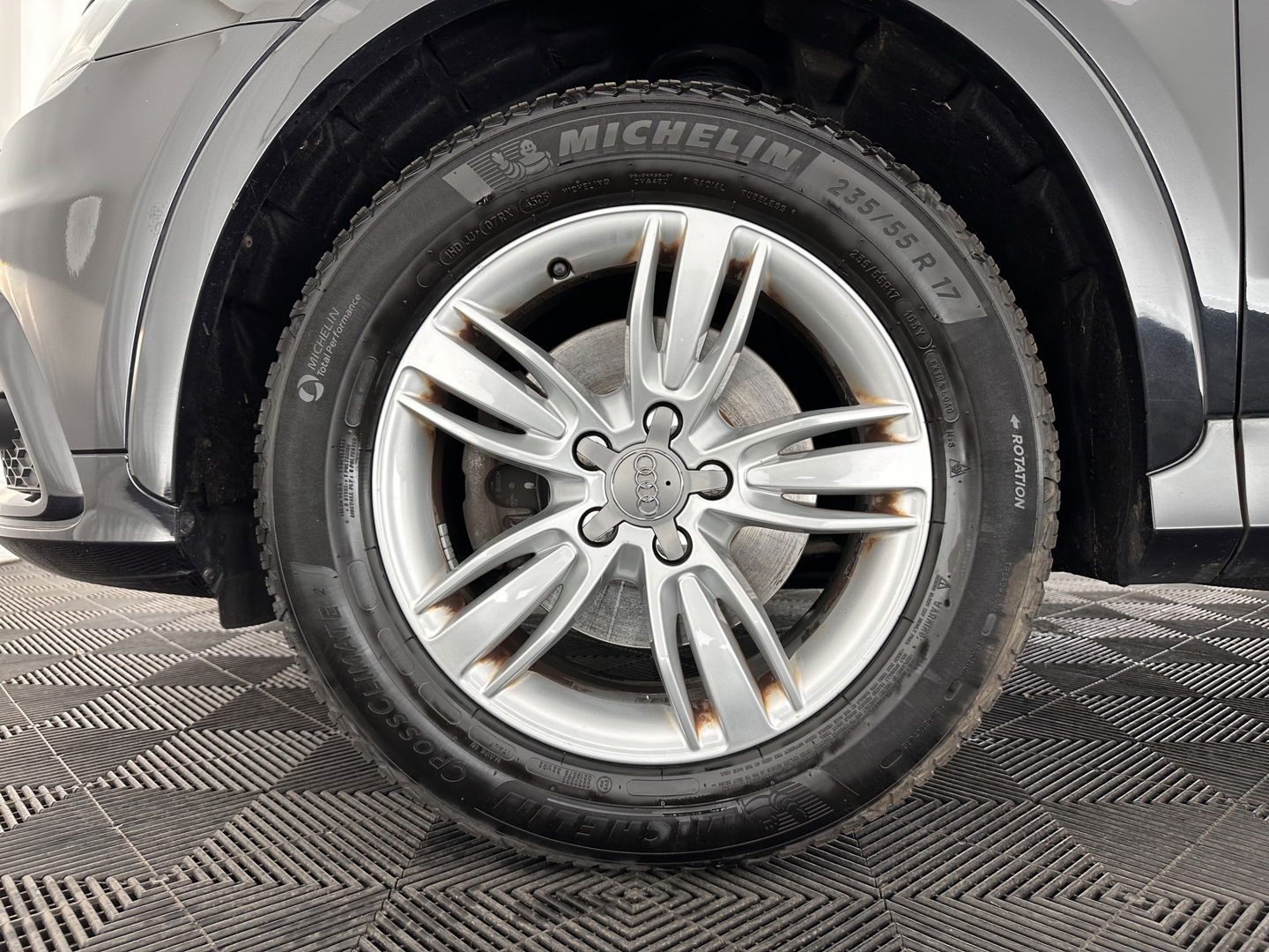 Audi Q3 2.0 TDI Quattro Pro Line S-Line Aut. *NAVI-FULLMAP | XENON-PLUS | SPORT-SEATS | ECC | HEATED-SEATS | KEYLESS | AUDI-MULTIMEDIA | PDC | PRIVACY-GLASS | TOWBAR | 17''ALU*