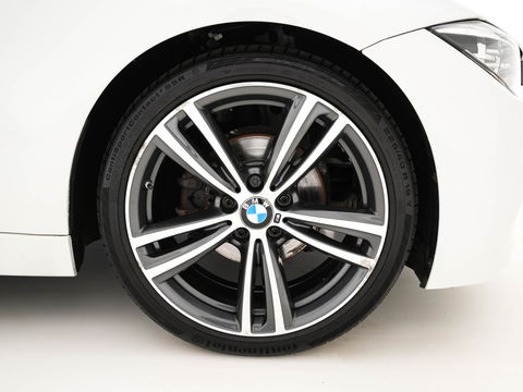 BMW 3 Serie Touring 320d EDE Centennial Executive M-Sport-Pack Aut. *FULL-LED | HARMAN/KARDON-AUDIO | SPORT-SEATS | NAVI-FULLMAP | ECC | KEYLESS | PDC | CRUISE | TOWBAR | 19''ALU*