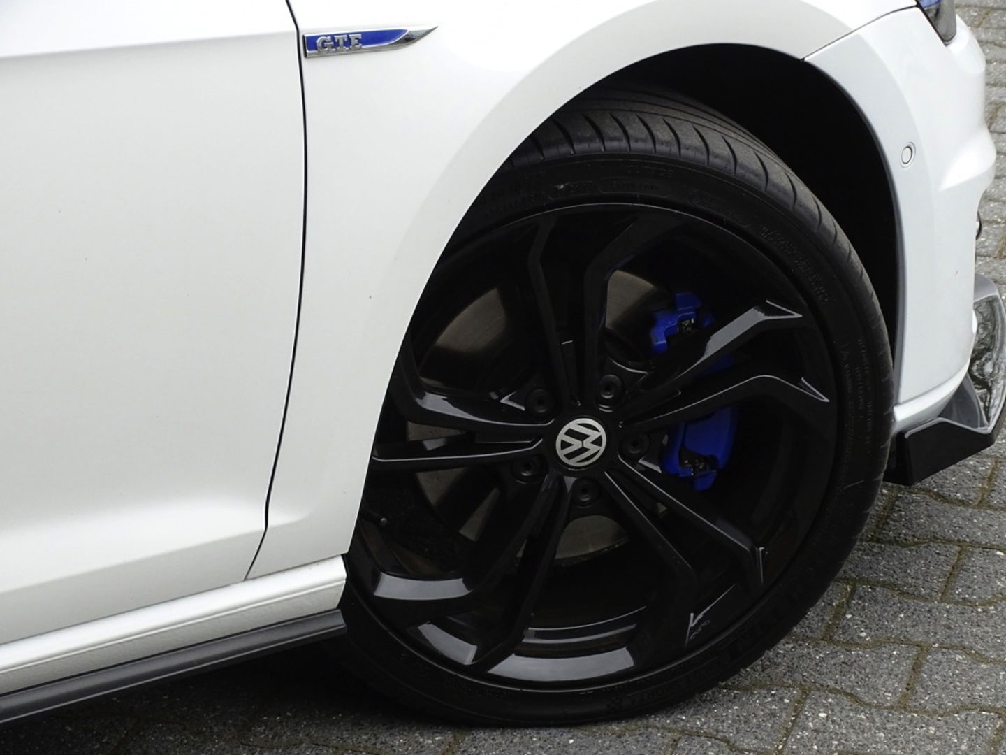 Volkswagen Golf TSI GTE 245PK / GTI R Perf. ed. / LED
