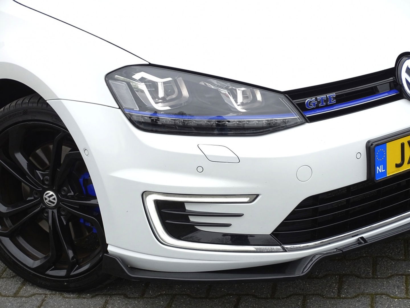 Volkswagen Golf TSI GTE 245PK / GTI R Perf. ed. / LED