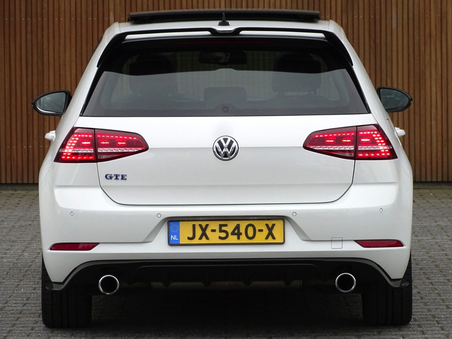 Volkswagen Golf TSI GTE 245PK / GTI R Perf. ed. / LED