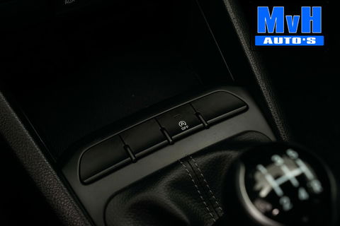 Kia Stonic 1.2 MPi ComfortPlusLine Navigator|CAMERA|NAVI|NAP