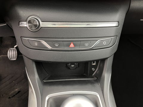 Peugeot 308 1.6 BlueHDi Blue Lease Executive *PANO | FULL-LED | NAVI-FULLMAP | CAMERA | SPORT-SEATS | ECC | PDC | CRUISE | 16''ALU*