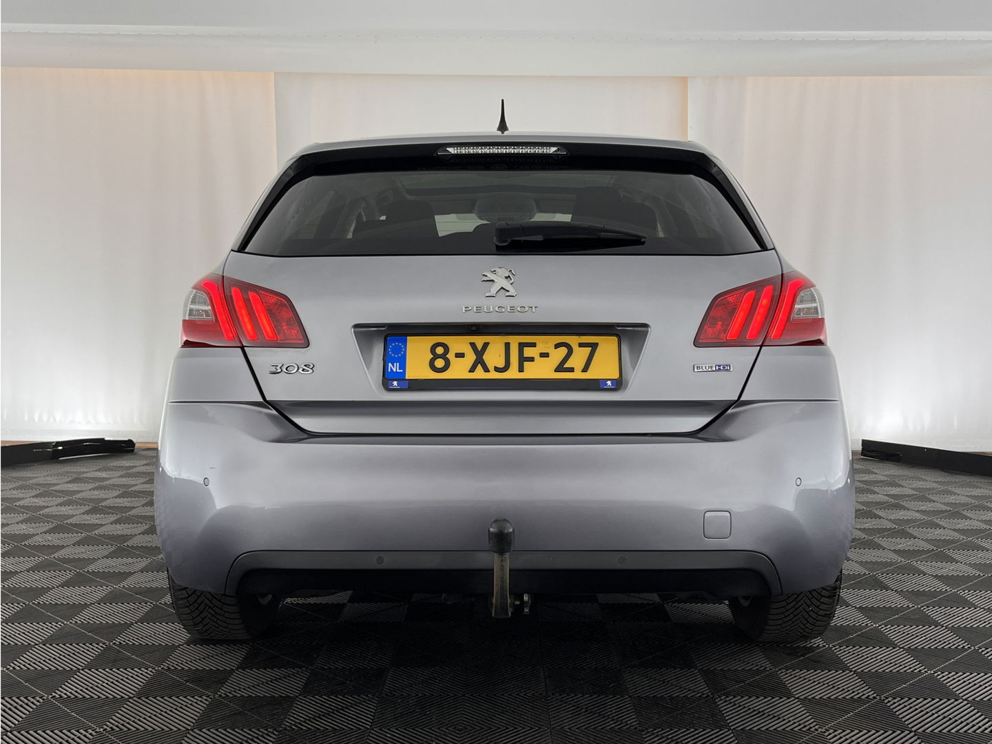 Peugeot 308 1.6 BlueHDi Blue Lease Executive *PANO | FULL-LED | NAVI-FULLMAP | CAMERA | SPORT-SEATS | ECC | PDC | CRUISE | 16''ALU*