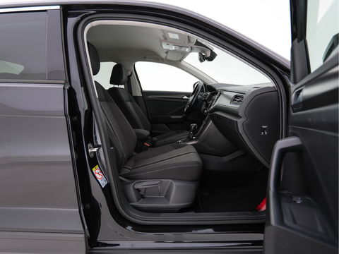 Volkswagen T-Roc 1.5 TSI Sport-Plus-Pack Aut. *ADAPTIVE-CRUISE | FULL-LED | NAVI-FULLMAP | HEATED-COMFORTSEATS | DAB | CAMERA | TOWBAR | PRIVACY-GLASS | 17''ALU*