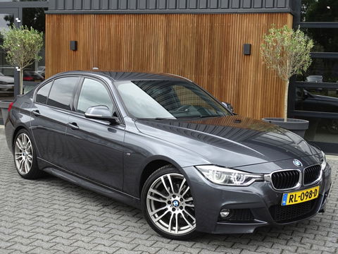 BMW 3-serie 320i TwinTurbo Power / High Exec. M-Individual / LED / *NAP*