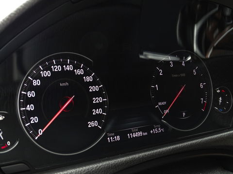 BMW 3-serie 320i TwinTurbo Power / High Exec. M-Individual / LED / *NAP*